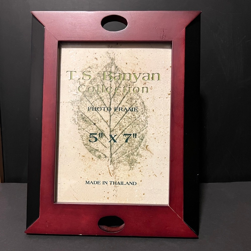 T.S. Banyan Collection 5x7 Photo Frame Red Black Wood Stand Display holes edged